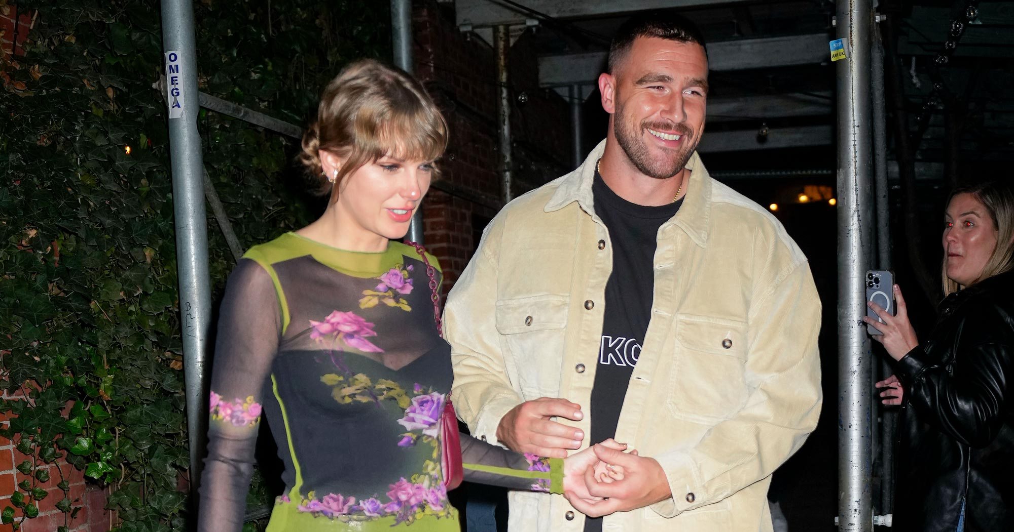 Travis Kelce Spotted in Cleveland After Vacation With Taylor Swift - Vimarsana News