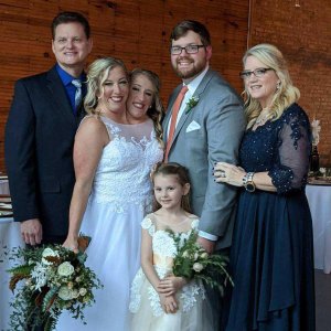 Watch Conjoined Twin Abby’s 1st Wedding Dance to Josh Bowling