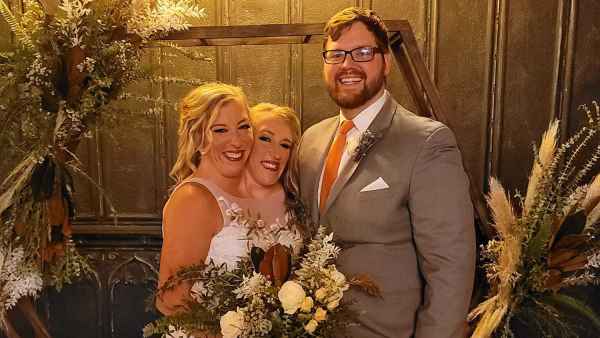 Conjoined Twins Abby and Brittany Hensel Clap Back to Haters After Comments Over Wedding News