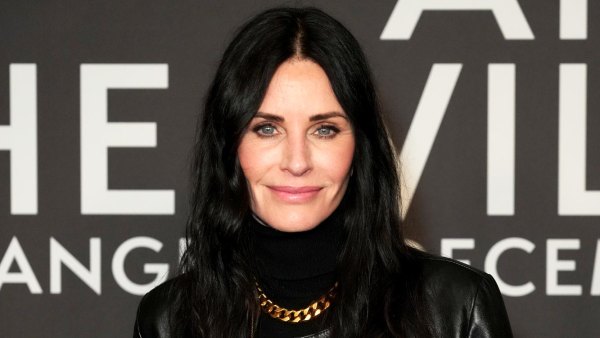 Courtney Cox Is In Talks to Follow Neve Campbell in Return to Scream Franchise