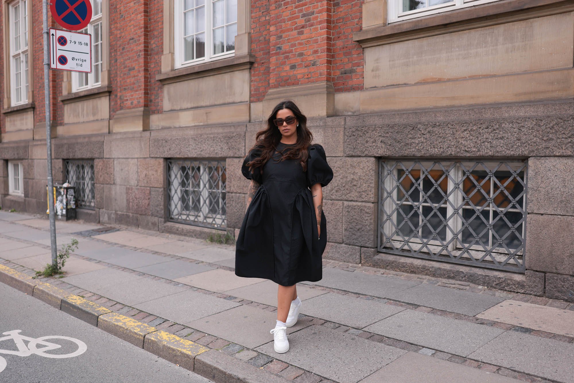 These 12 Flattering Midi Dresses Actually Look Better with Flats - Vimarsana News