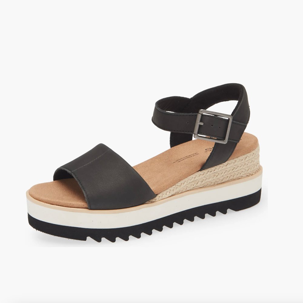 nordstrom-spring-sale-toms-sandal