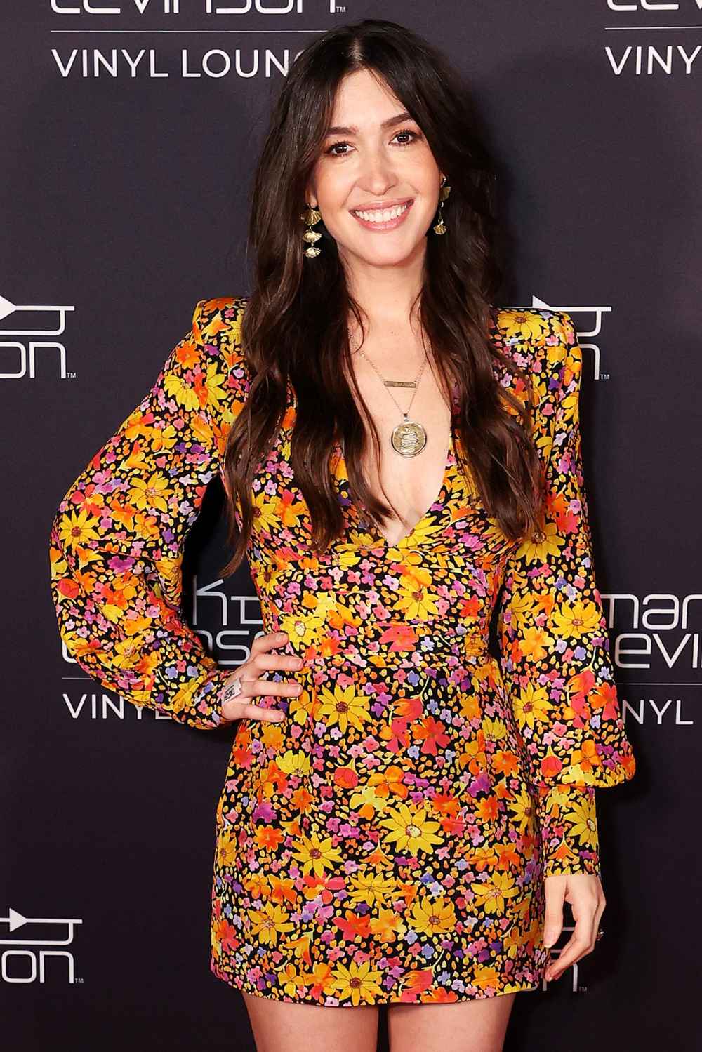 One Tree Hill Stars Praise Sophia Bush After Coming Out