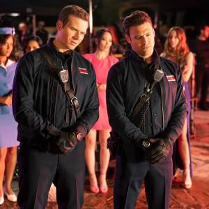9 1 1 s Oliver Stark Is Open to Romantic Future for Buck and Eddie There s Chemistry Between Us 070