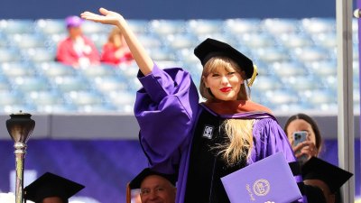 A complete guide to Taylor Swift's literary credentials before Tortured Poets Department 880
