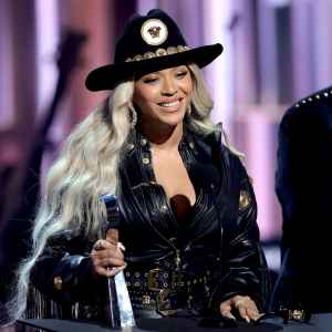 Beyonce Tells Fans to Pony up in Remixed Version of Hit Texas Hold Em 2