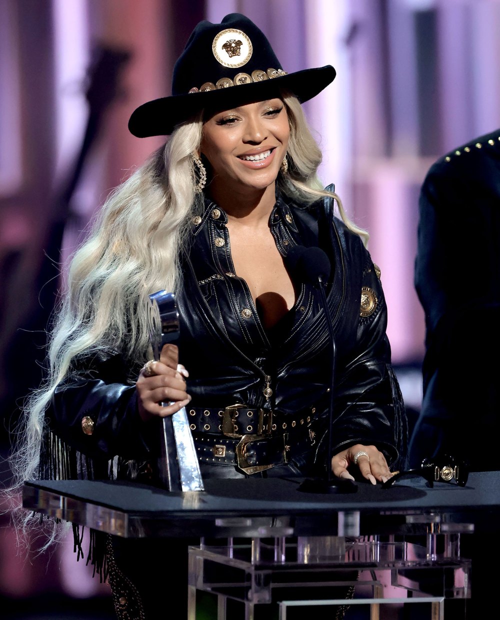 Beyonce Tells Fans to Pony up in Remixed Version of Hit Texas Hold Em 2