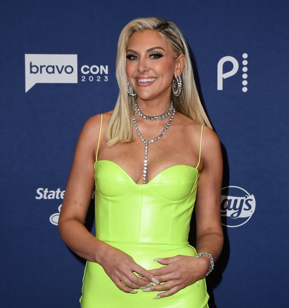 Bravo Stars Aren t the Only Celebs Shocked by Crystal Minkoff s RHOBH Exit