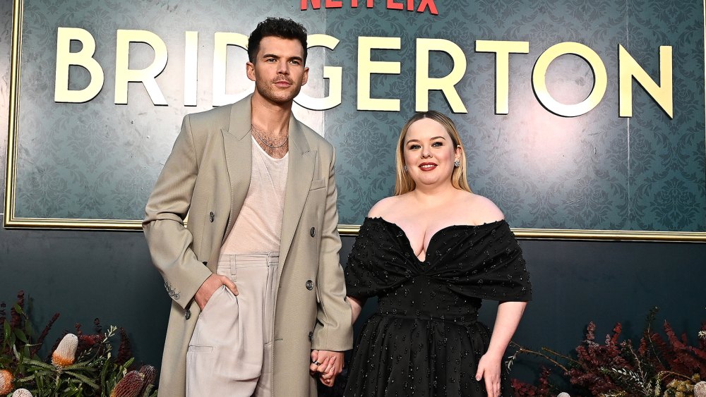 Nicola Coughlan, Luke Newton Channel Polin and Hold Hands on Red Carpet