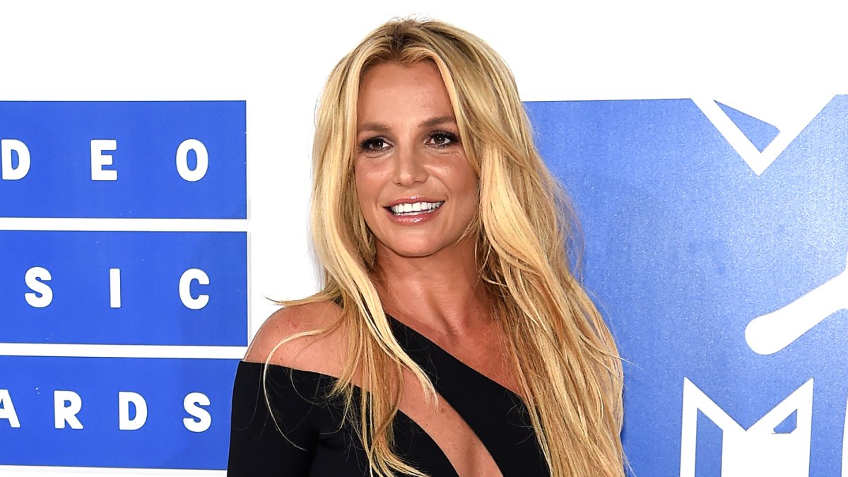 Britney Spears Says 'Love Heals Everything' After Conservatorship Lawsuit |  Us Weekly