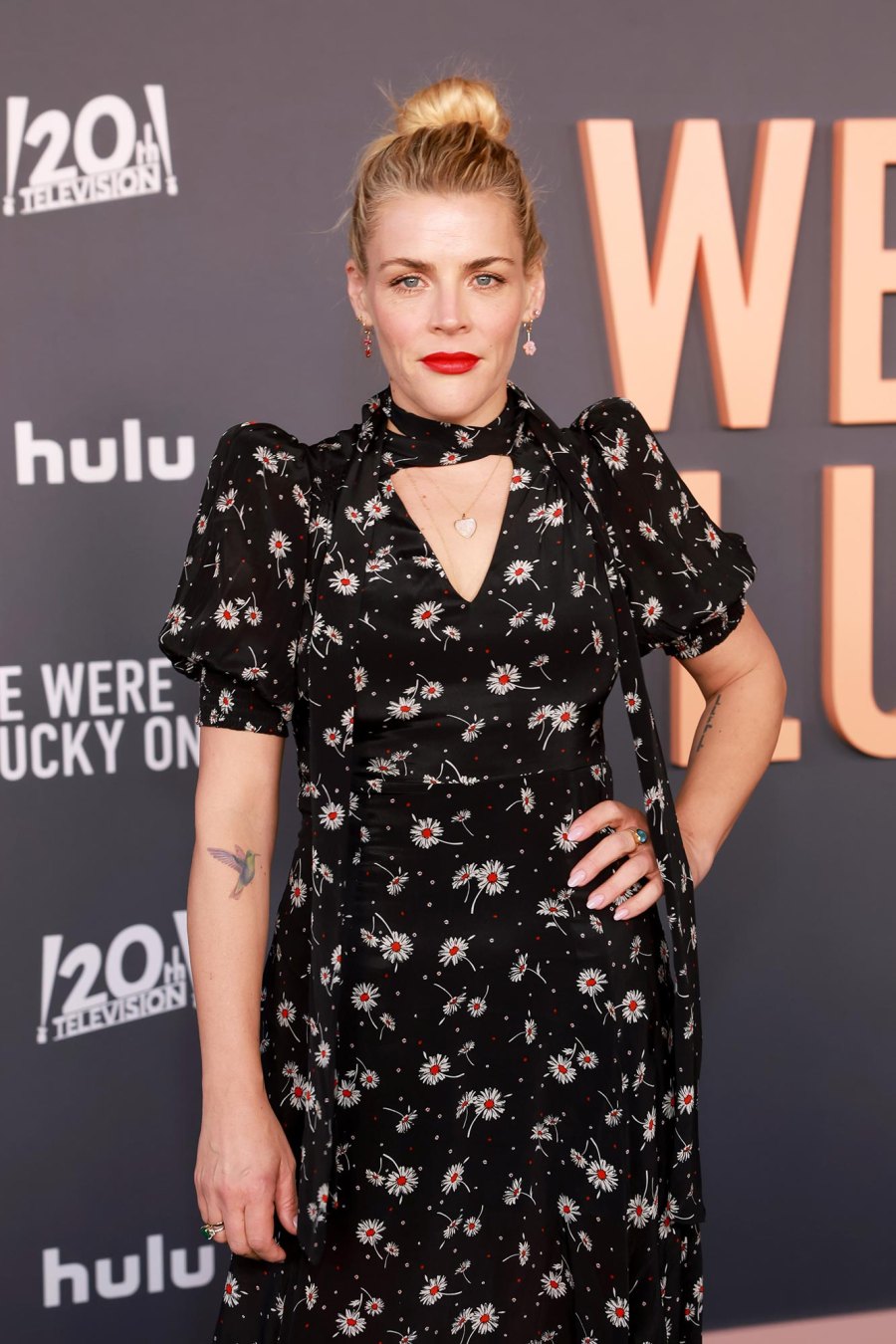 Celebrities React to 4 8 Magnitude East Coast Earthquake From Busy Philipps to Jessica Chastain