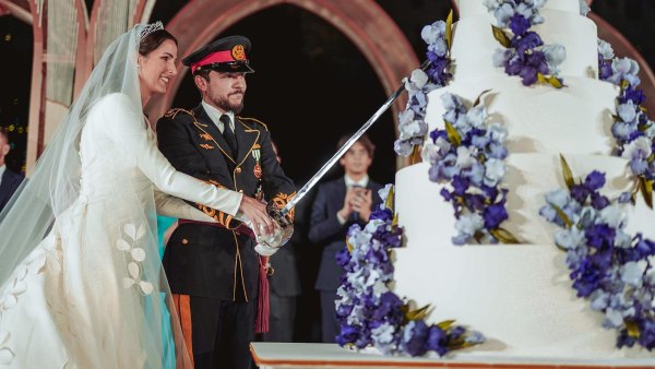 Crown Prince Hussein of Jordan and Wife Princess Rajwa Are Expecting Baby No 1 573
