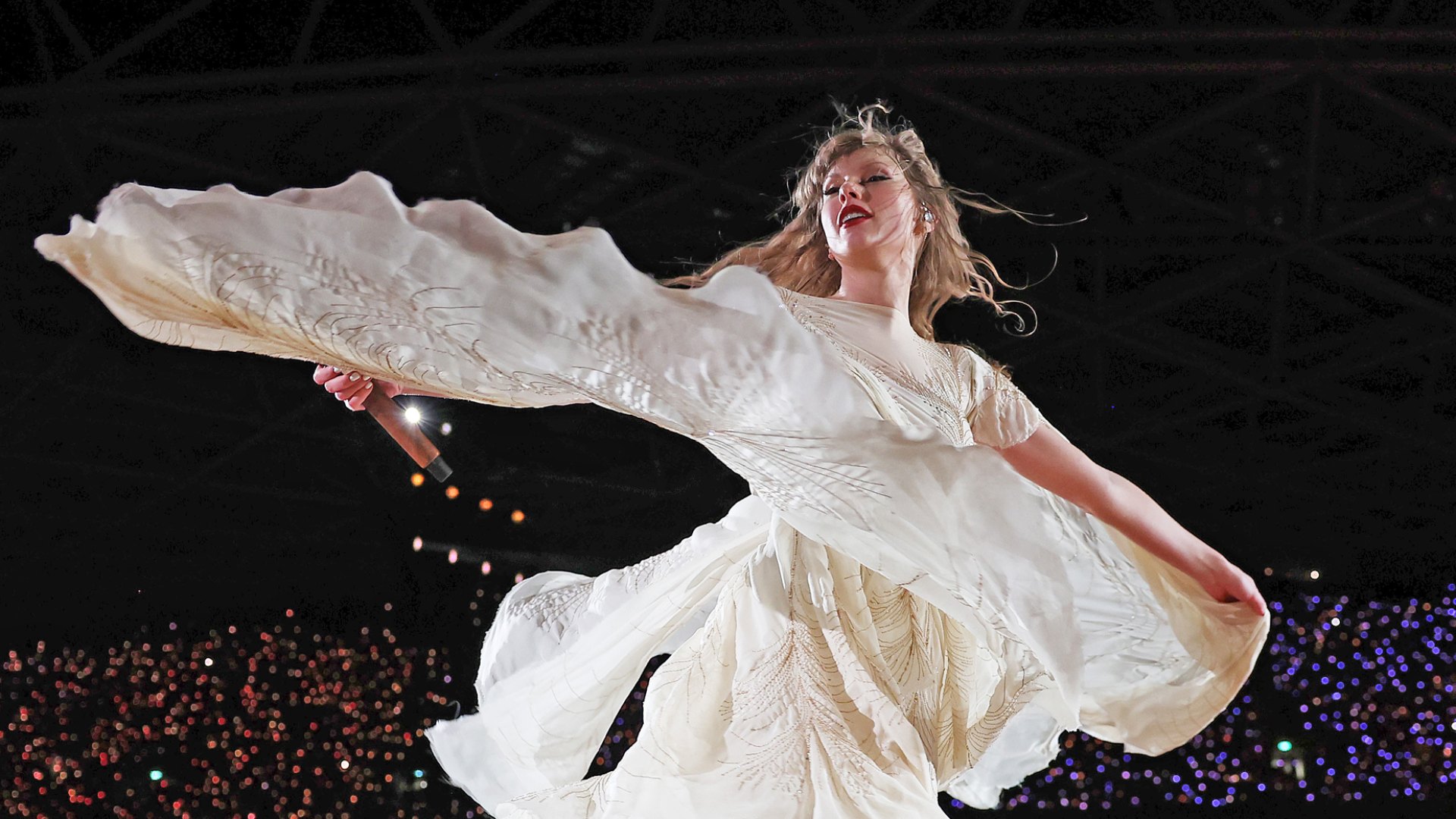 Decoding Taylor Swift's 'TTPD' Album: Lyric Parallels and Easter Eggs Decoding Taylor Swift's 'TTPD' Album: Lyric Parallels and Easter Eggs