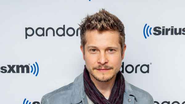 Does Matt Czuchry Think Gilmore Girls Logan Lowered Bar for Boyfriends