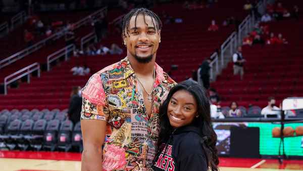 Feature Simone Biles and Jonathan Owens