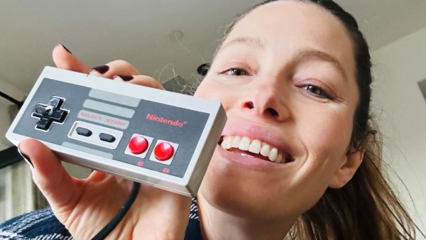 Jessica Biel Instagram They Play Video Games Just Like Us