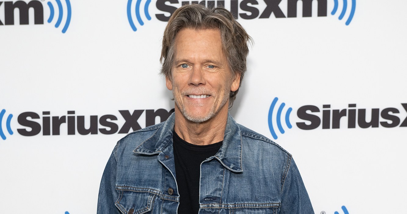 Kevin Bacon Returns to 'Footloose' High School 40 Years Later - Vimarsana News