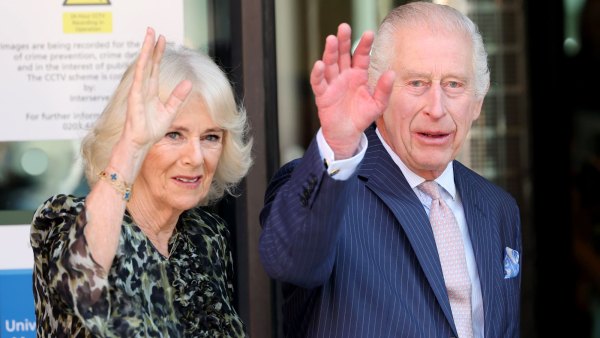 King Charles visits cancer centre as public engagements resume