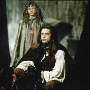 Kirsten Dunst Says Brad Pitt Was Like Her Older Brother Despite Kiss in Interview with the Vampire