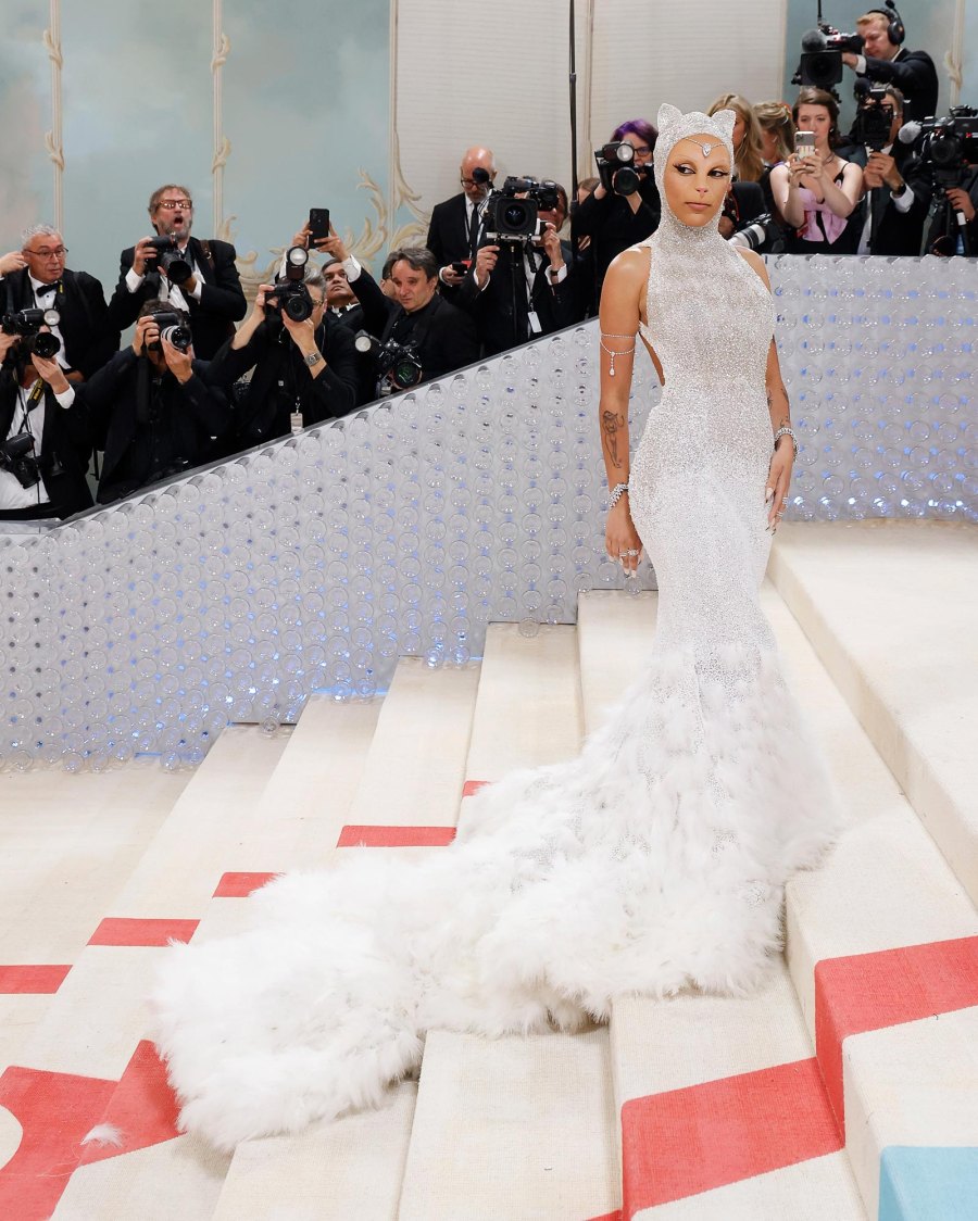 Look Back at the Wildest Craziest and Most Absurd Met Gala Red Carpet Fashion Through the Years 812