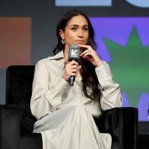 Meghan Markles Podcast Released Pushed Despite Nabbing New Network Deal Report