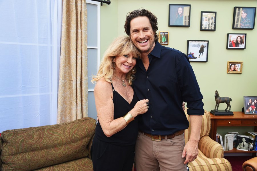 Oliver Hudson Clarifies Trauma Comments About Mom Goldie Hawn 2