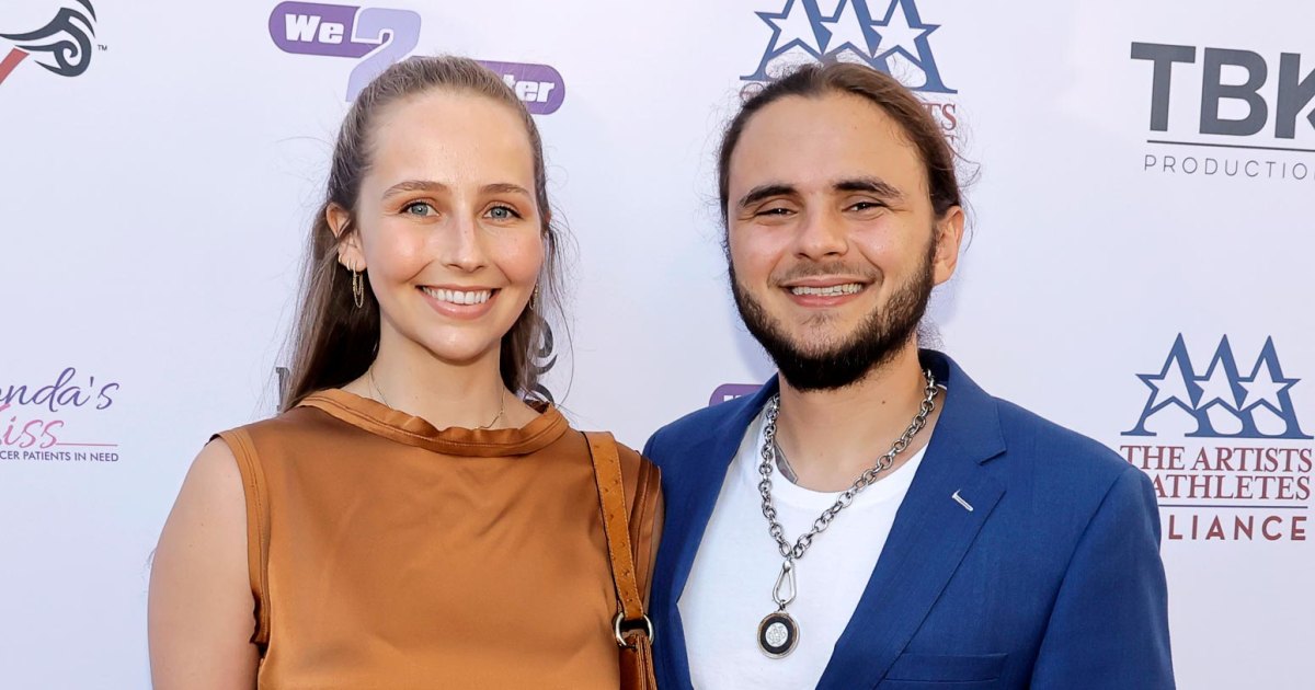 Prince Jackson and Girlfriend Molly Are Going Strong, No Engagement Plans Prince Jackson and Girlfriend Molly Are Going Strong, No Engagement Plans