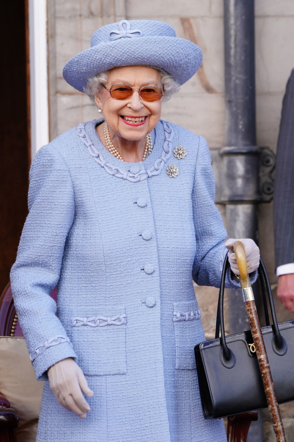 Queen Elizabeth II s Former Aid Says Late Monarch Loved When Things Went Wrong