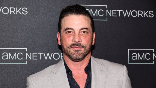 Skeet Ulrich Recalls Reuniting With His Father Twice After He Kidnapped Him During Childhood