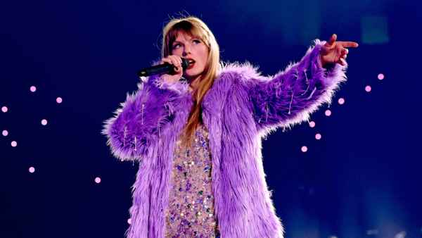 Taylor Swift Faces Backlash for Lyric Saying She Wants to Live in 1830s
