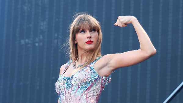 Taylor Swift Included a Hand-Written Memento With RSD Editions of TTPD