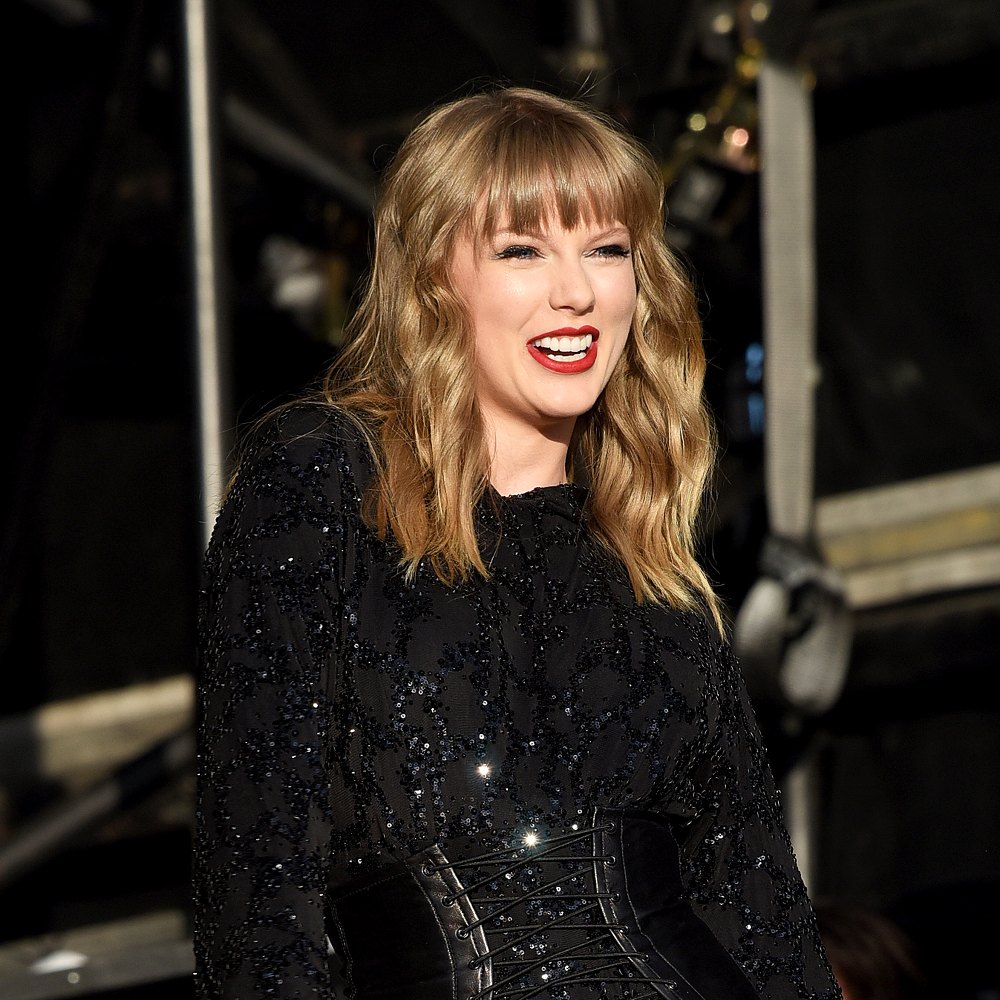 Taylor Swift Wears Fast Fashion Skort at Coachella