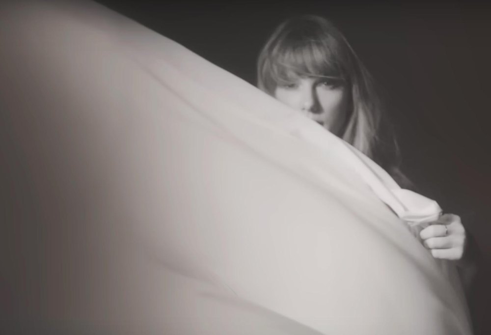 Taylor Swift s Worst Fears Resurface After The Prophecy Release on TTPD 120