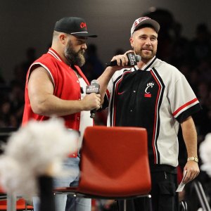 Travis and Jason Kelce s New Heights Podcast Being Shopped Around for New Deal Report 849