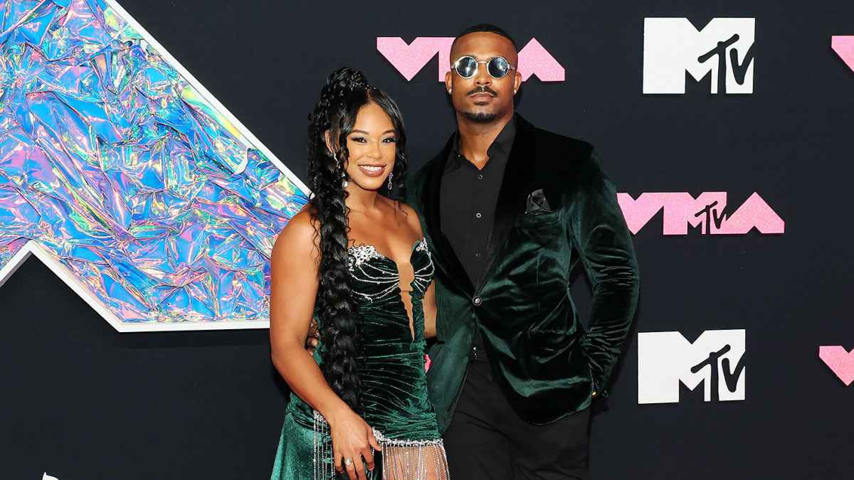 WWE Montez Ford Shares Emotional Reaction to Wife Bianca Belair Historic Moment on SmackDown