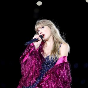 Who Are Chloe or Sam or Sophia or Marcus Taylor Swift Lyrics Explained