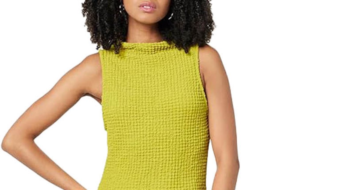 This Elegant Midi Dress Comes in a Lively Spring-Approved Shade — Under $75! This Elegant Midi Dress Comes in a Lively Spring-Approved Shade — Under $75!