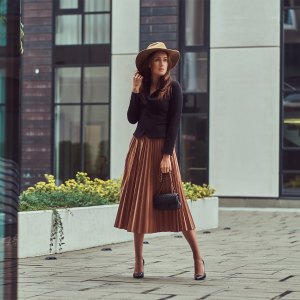 chic spring skirts