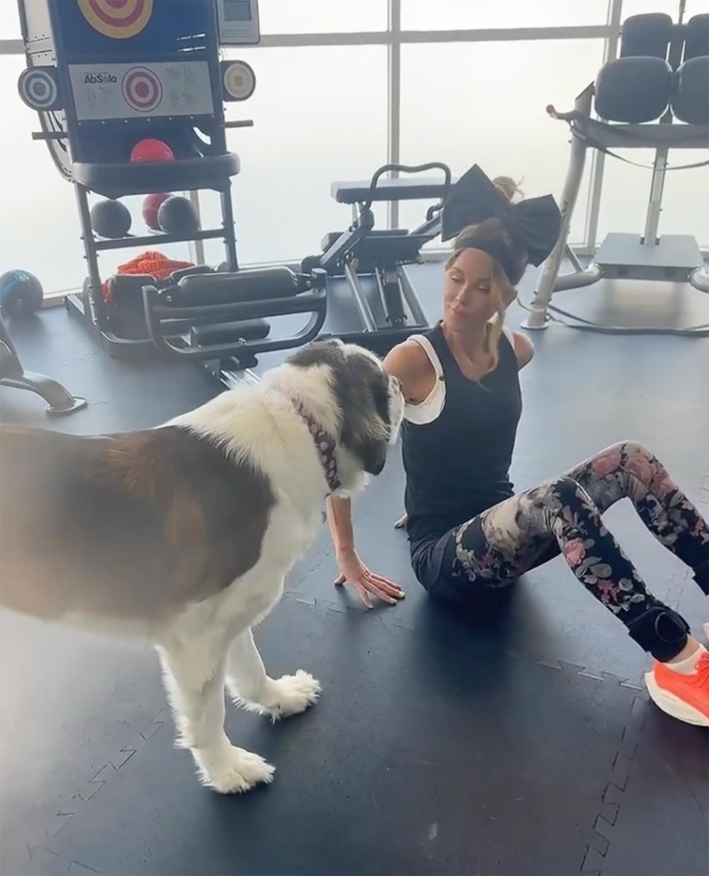 Kate Beckinsale Hits the Gym With a Dog After Hospitalization