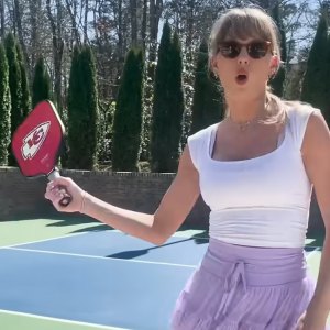 Taylor Swift Is in a Lavender Haze During Pickleball Game, Wearing Viral Pop Flex Active Skort