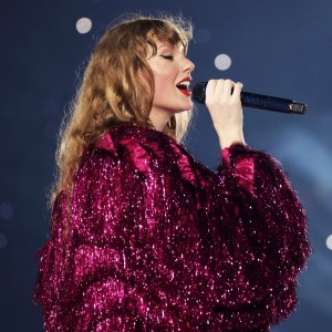 Taylor Swift Teases Eclipse Themed Lyrics