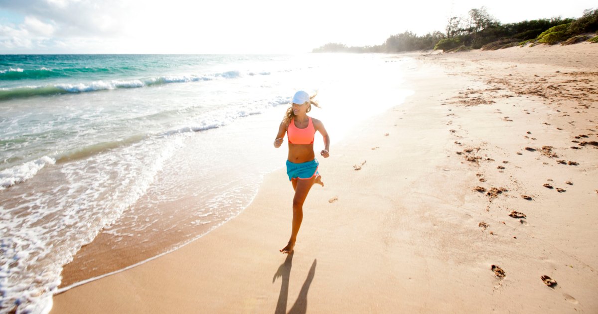 13 Lightweight Workout Clothes You Can Stuff in a Carry-On 13 Lightweight Workout Clothes You Can Stuff in a Carry-On