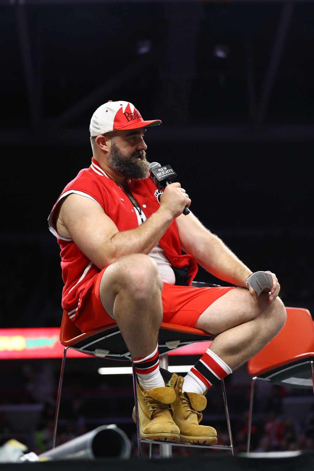 Recap of the craziest moments from Travis and Jason Kelce's New Heights live performance in Cincinnati
