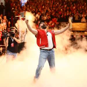 Recapping the Most Unhinged Moments From Travis and Jason Kelce’s Live ‘New Heights’ in Cincinnati