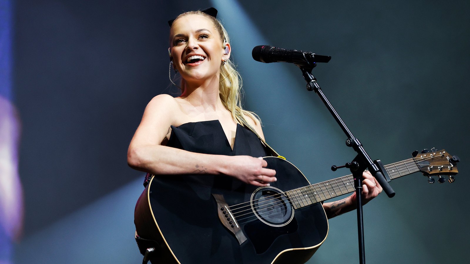 Why Kelsea Ballerini's 2024 CMT Awards Performance Was Pre-Recorded Ahead of Live Ceremony
