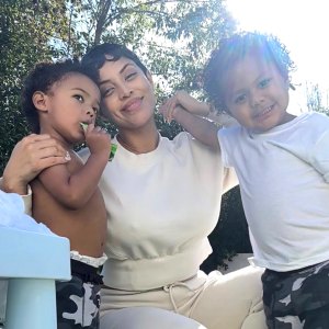 Nick Cannon and Abby De La Rosa’s Son Using Tablet to Communicate After Autism Diagnosis