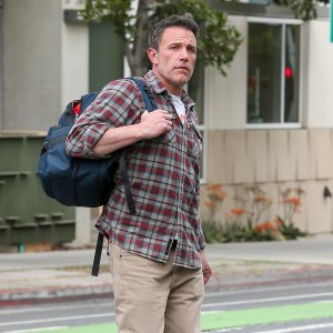 Ben Affleck Ditches Wedding Ring After Moving Out of His and J. Lo's House