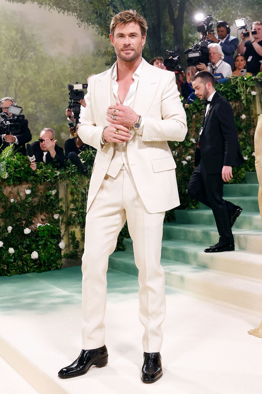 Chris Hemsworth Best Dressed Men at the 2024 Met Gala