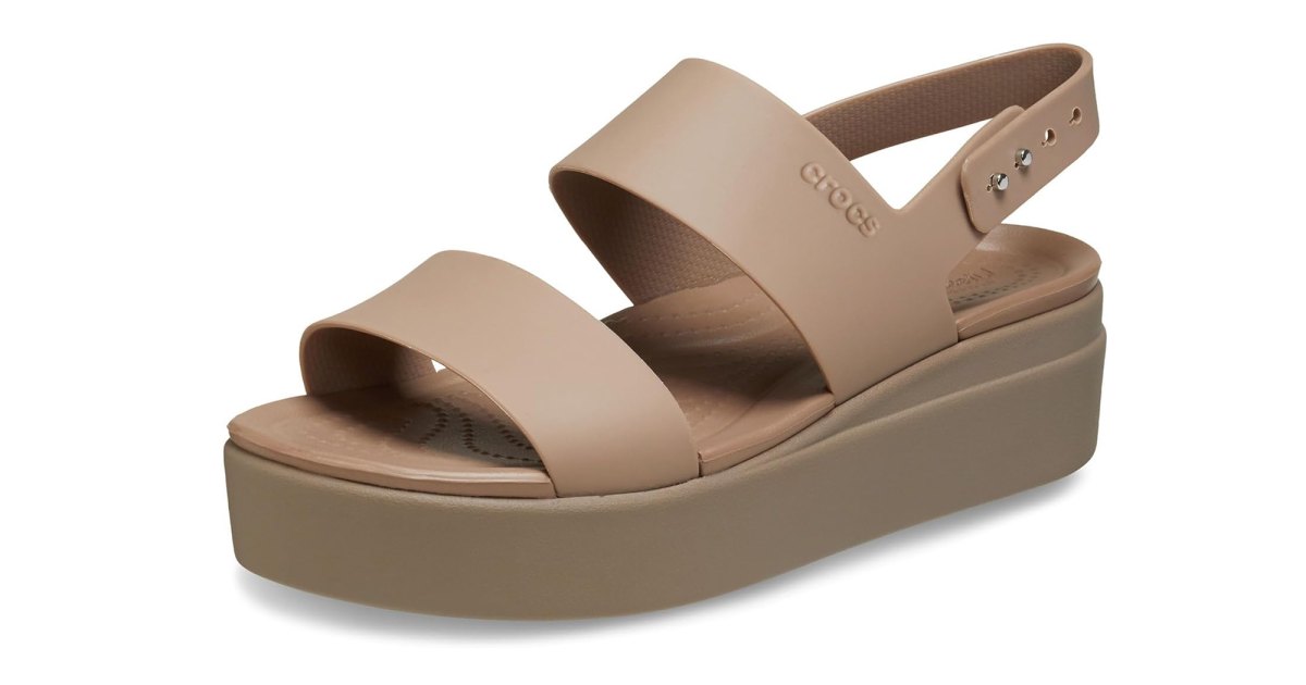 These Platform Crocs Sandals Are Perfect for Spring and Summer