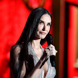 Demi Moore Calls Out Audience Member During Cher Introduction